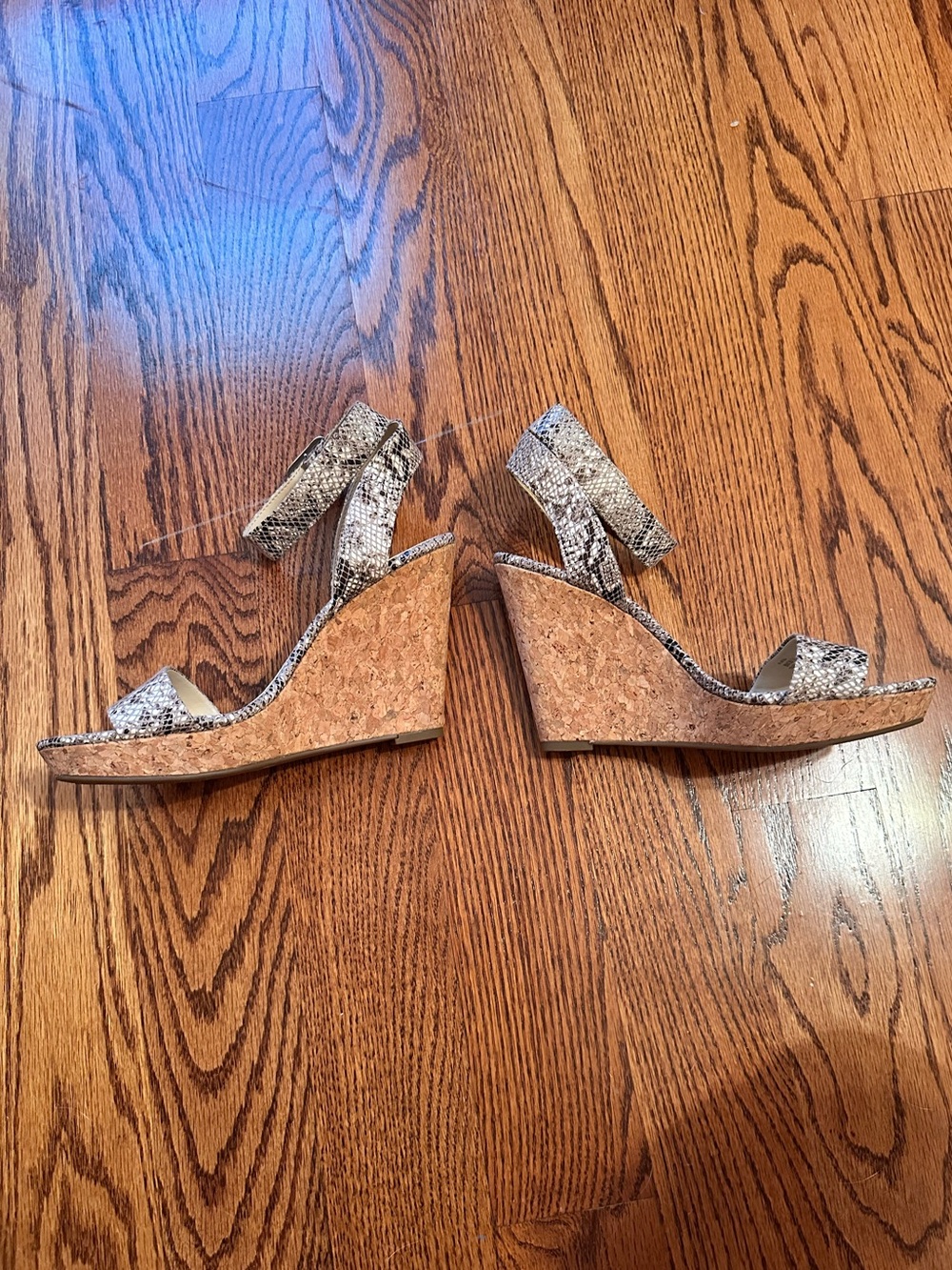 Brand new Jessica Simpson Wedge Sandals with Snake-Print Straps size 8